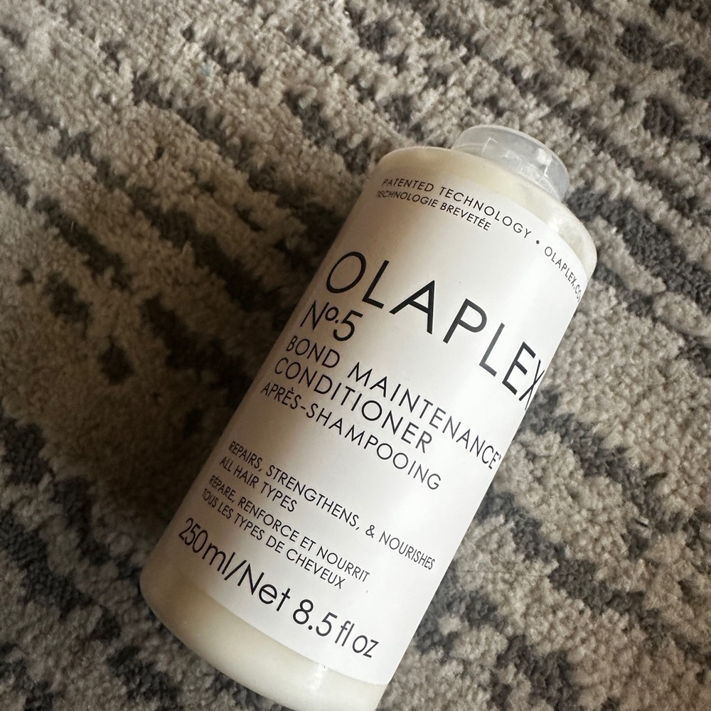 OLAPLEX No. 5 Bond Maintenance Conditioner
